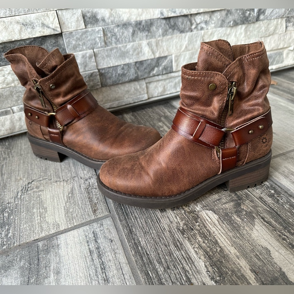 B52 Boho Western Ankle Brown Cognac Booties Boots  Size 6 Women’s